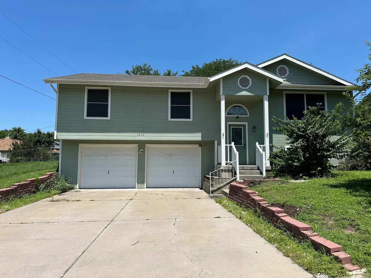 1610 Little Kitten Avenue, Manhattan, KS 66503 - #1