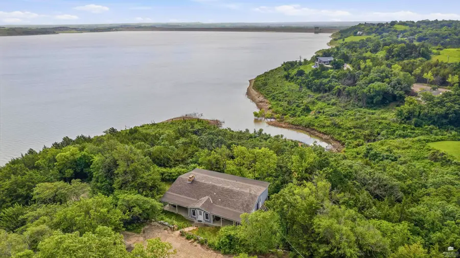 5416 Cliffside Drive, Manhattan, KS 66503 - #2