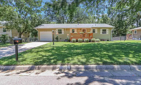 1113 S Garfield Street, Junction City, KS 66441
