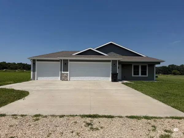 113 Mill Valley, Alma, KS 66401