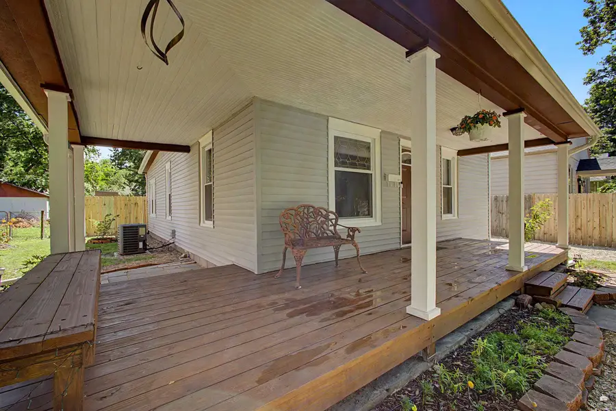 1117 Colorado Street, Manhattan, KS 66502 - #2