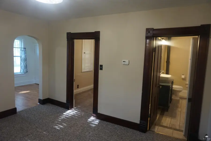 310 NE 5th Street, Abilene, KS 67410 - #3