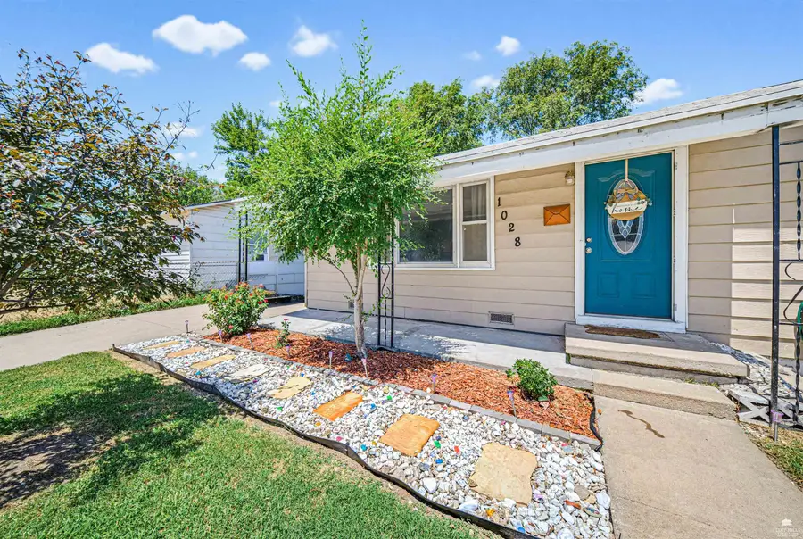 1028 W 14th, Junction City, KS 66441 - #3