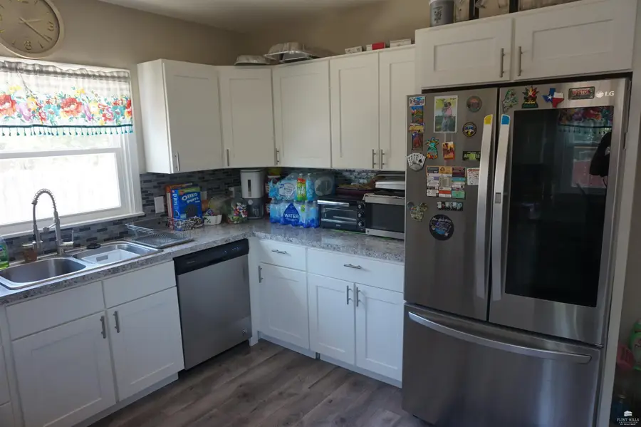 134 E Jewell Avenue, Salina, KS 67401 - #2
