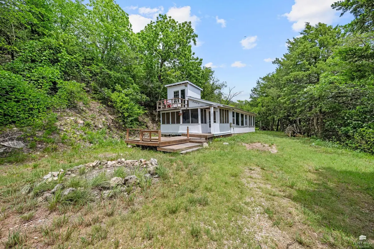 2602 N Fork Canyon, Olsburg, KS 66520 - #1