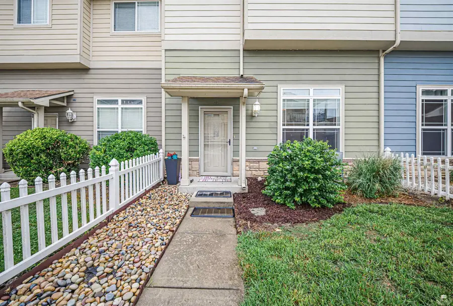 35 Fuller Circle, Junction City, KS 66441 - #2
