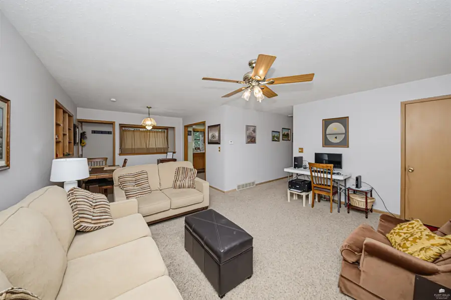 710 W Vine, Junction City, KS 66441 - #2