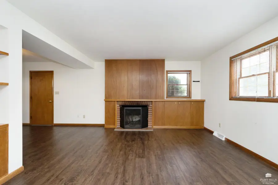 1101 Wharton Manor, Manhattan, KS 66502 - #2