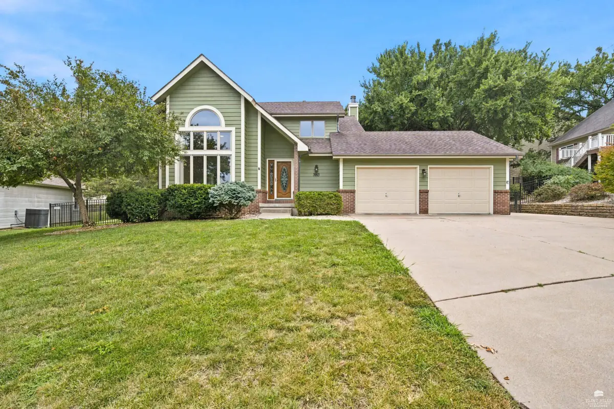3913 Deandra Ln, Manhattan, KS 66503 - #1