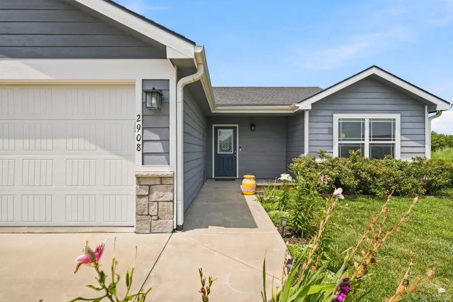 2908 Matter Drive, Manhattan, KS 66503 - #3