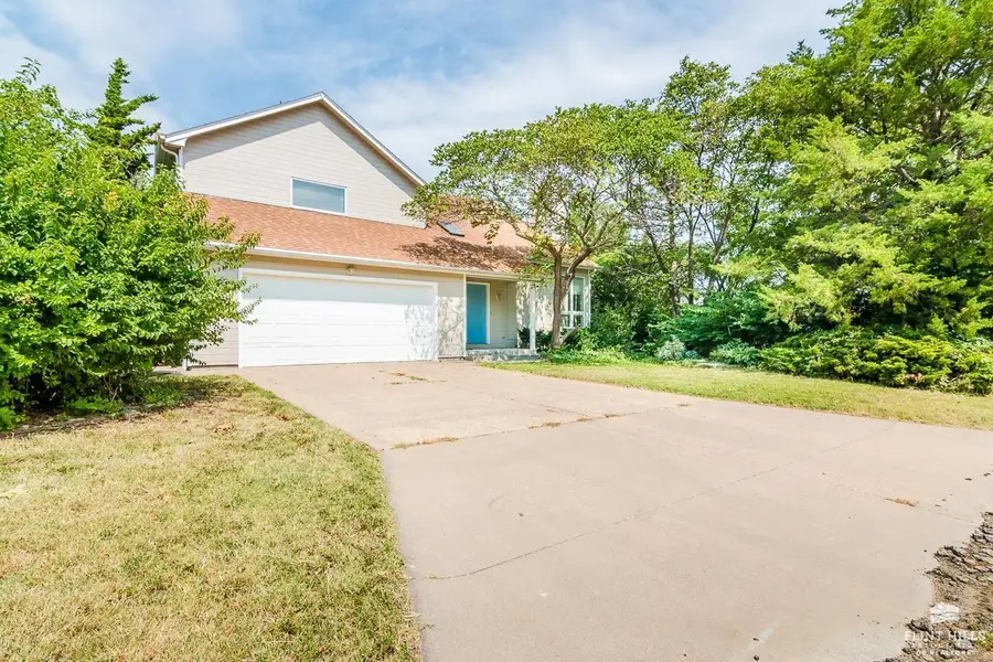 2020 Rockhill Circle, Manhattan, KS 66502 - #2