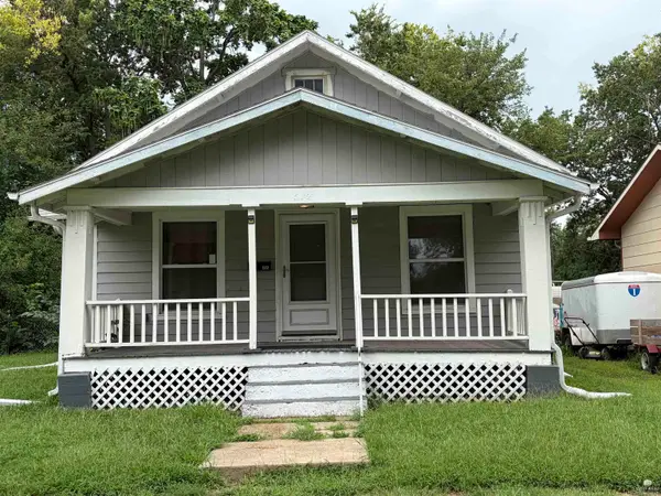 512 NE 6th Street, Abilene, KS 67410