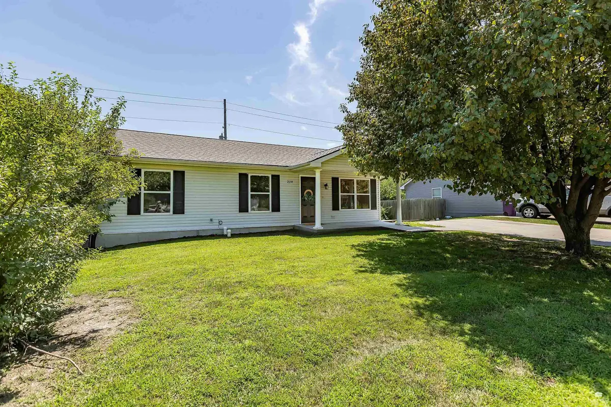 220 Brookmont Drive, Manhattan, KS 66502 - #1