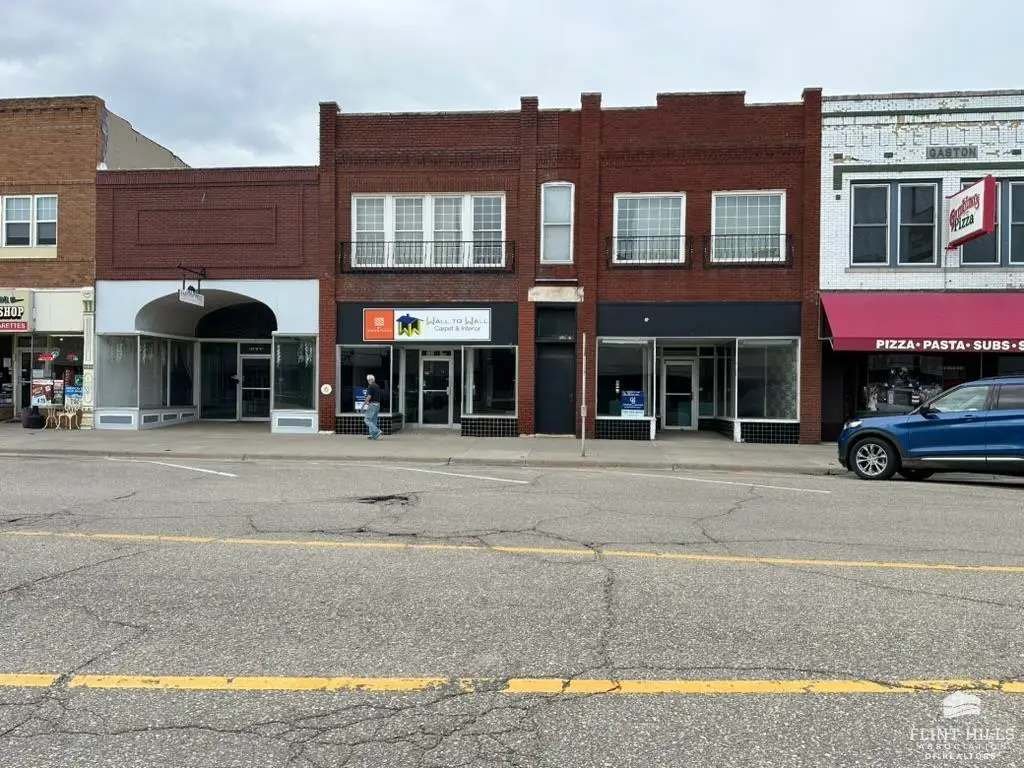 126 & 128 W 6th, Concordia, KS 66901 - #1