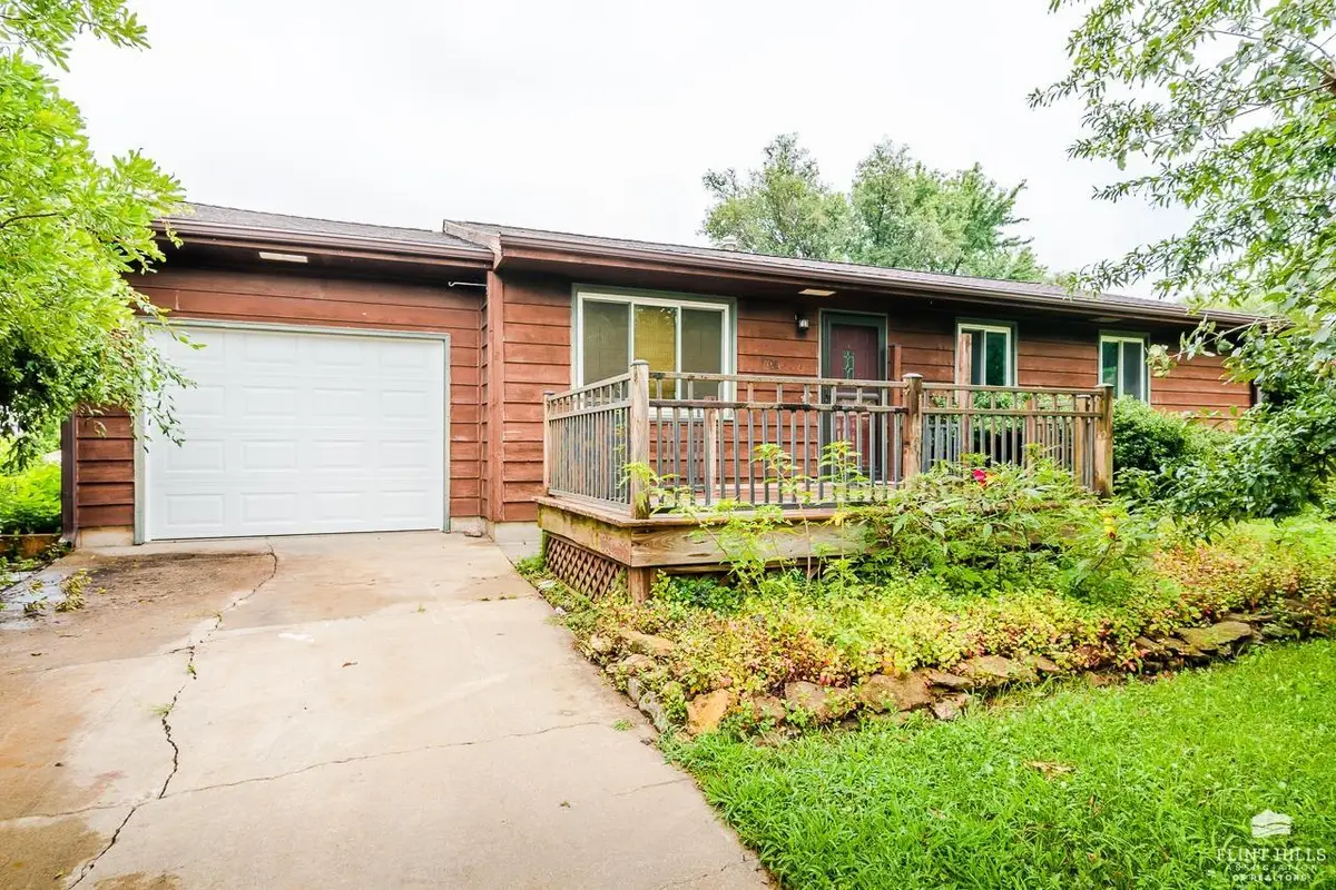 1708 Lilac Lane, Wamego, KS 66547 - #1