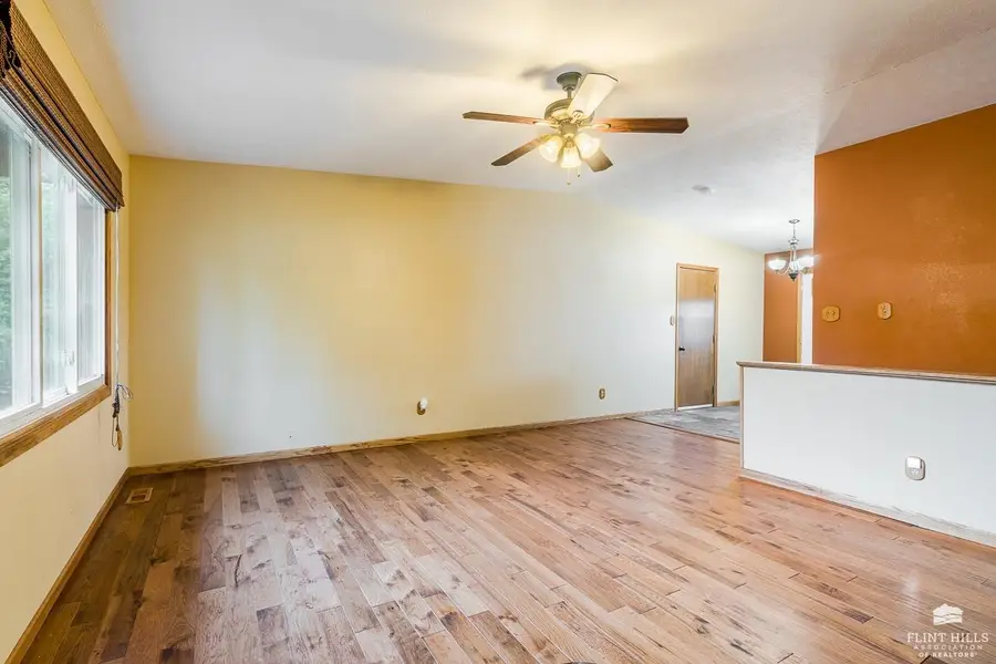 1708 Lilac Lane, Wamego, KS 66547 - #3