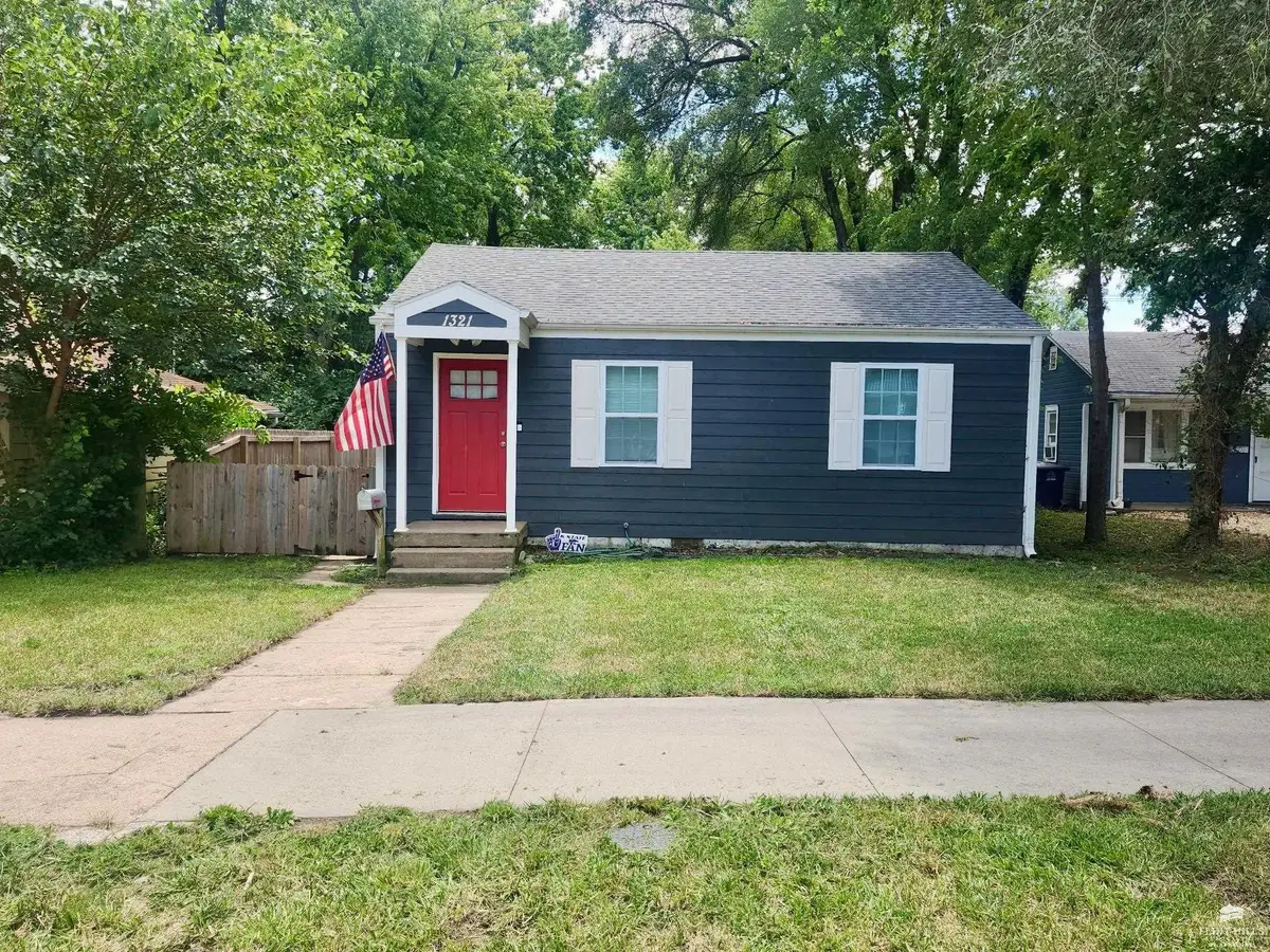 1321 Colorado Street, Manhattan, KS 66502 - #1