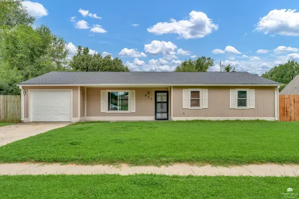 825 Pottawatomie Ave., Manhattan, KS 66502