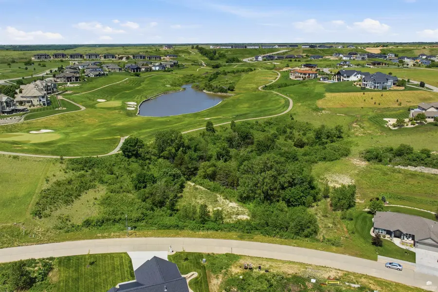 3411 Ocean Drive, Manhattan, KS 66503 - #3