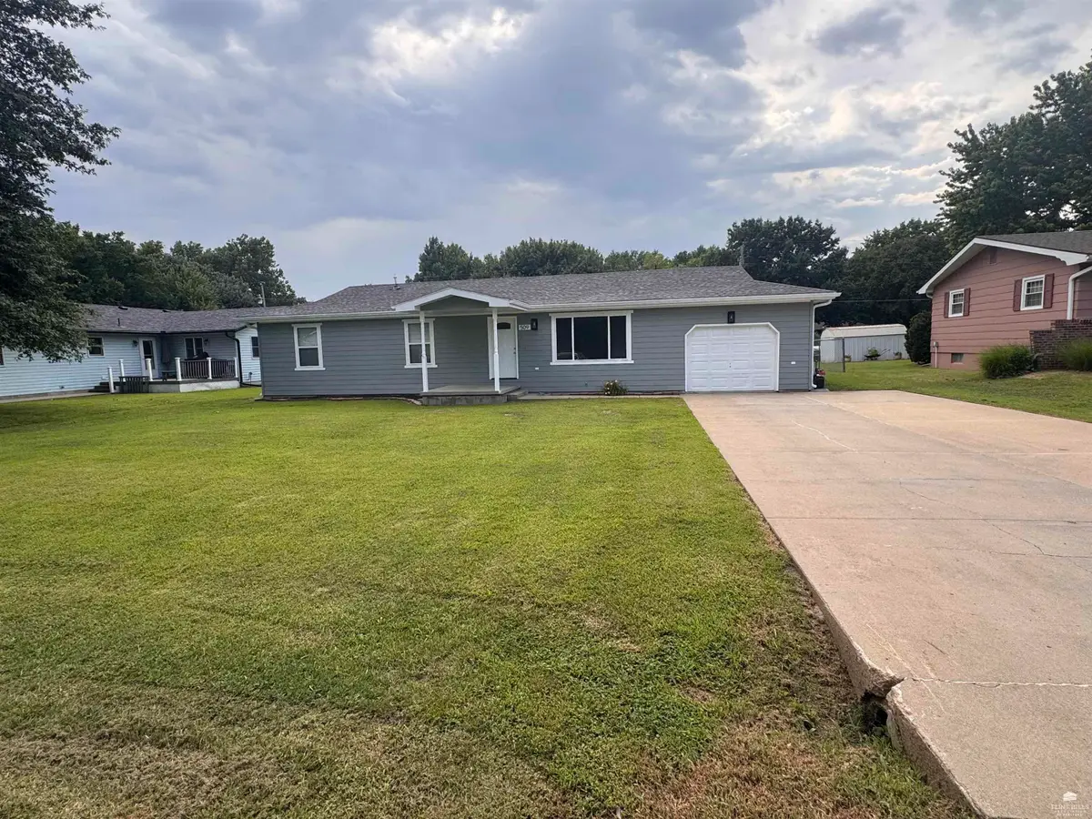 509 Lincoln Street, Bennington, KS 67422 - #1