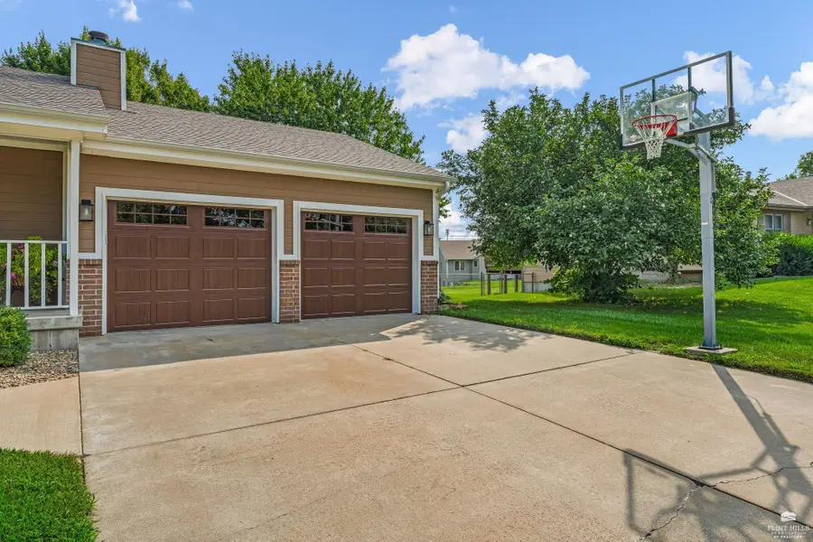 2705 Candlewood Drive, Manhattan, KS 66503 - #3