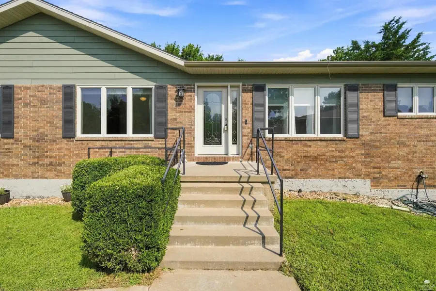 115 Harvard Place, Manhattan, KS 66503 - #3