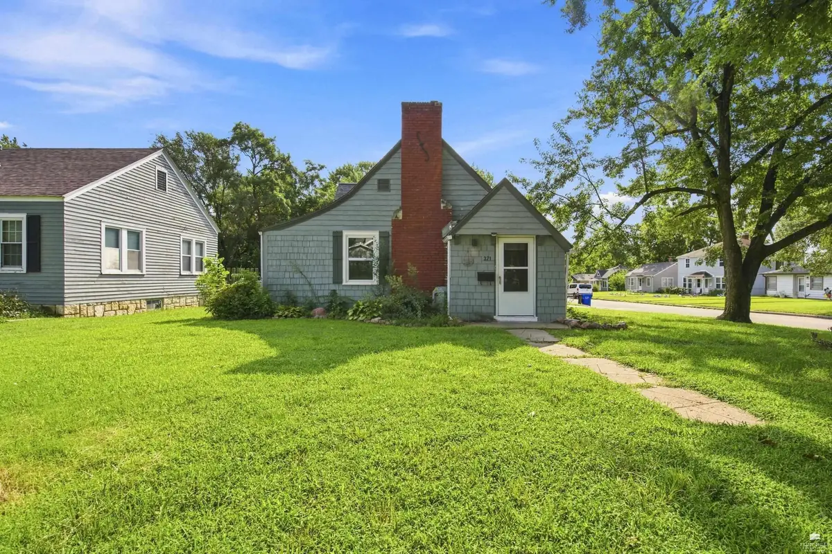 321 S Adams St., Junction City, KS 66441 - #1