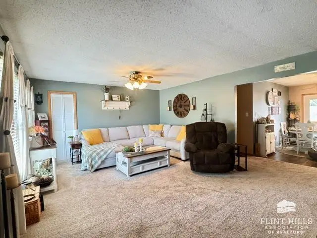 1811 7th Street, Clay Center, KS 67432 - #2