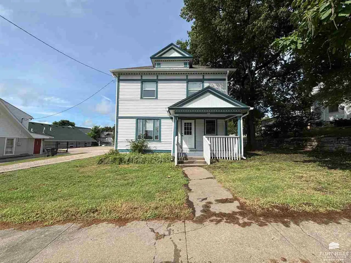 19 N Belfry, Council Grove, KS 66846 - #1
