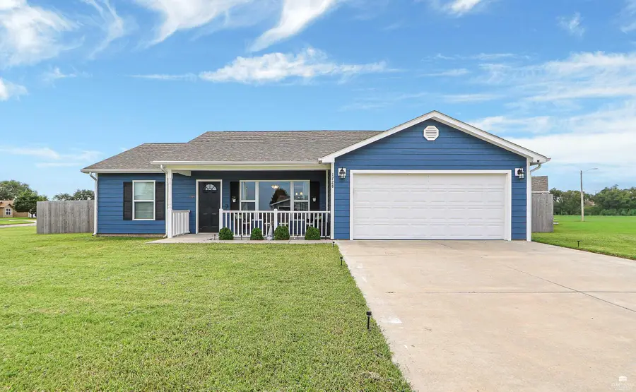 1728 W 14th Street Place, Junction City, KS 66441 - #2