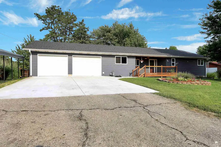 745 Seventh St, Dwight, KS 66849 - #2