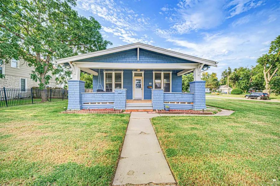 337 W 5th Street, Junction City, KS 66441 - #2