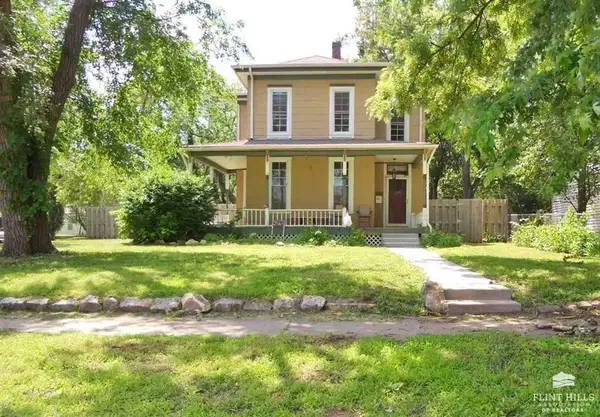 106 N Jefferson Street, Junction City, KS 66441