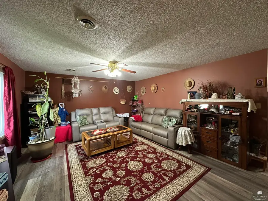 328 Shetland Drive, Ogden, KS 66517 - #3