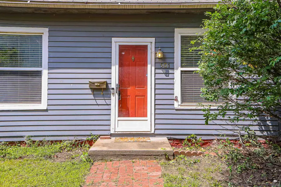 501 Vattier St, Manhattan, KS 66502 - #2