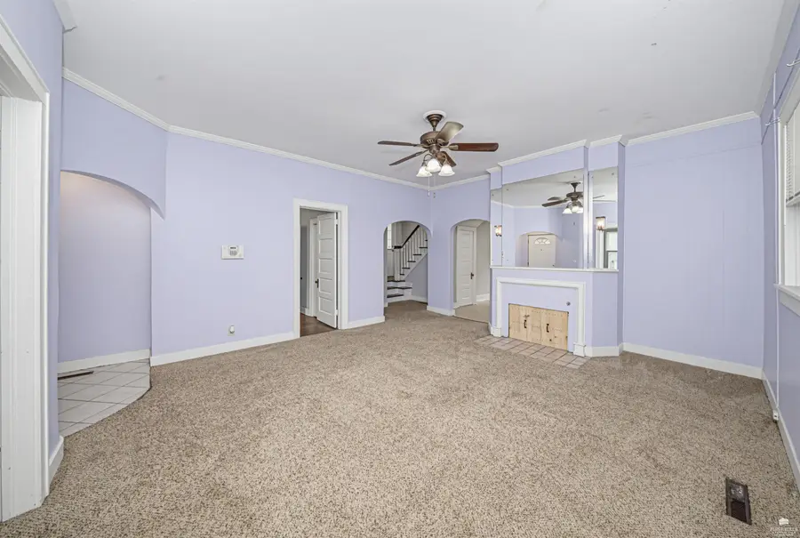 324 S Adams Street, Junction City, KS 66441 - #3