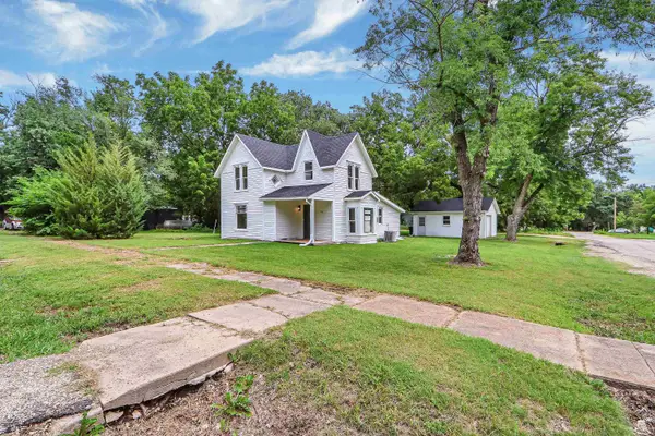204 N Billings Street, Riley, KS 66531