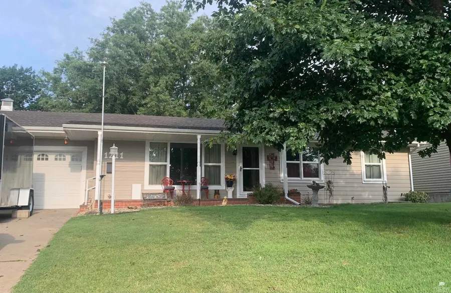 1711 3rd Street, Clay Center, KS 67432 - #3
