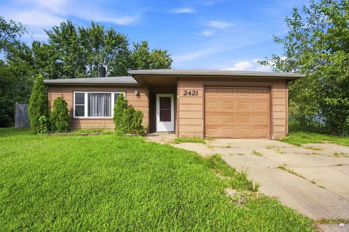2421 Galloway, Manhattan, KS 66502 - #1