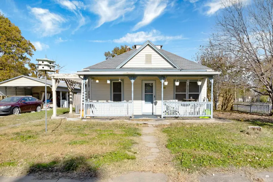 140 E 13th Street, Junction City, KS 66441 - #3