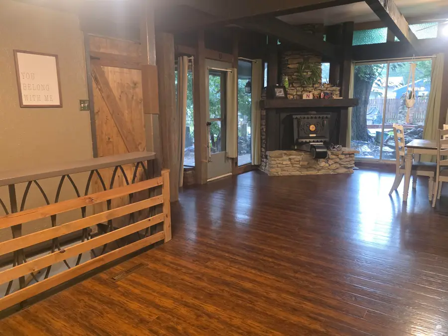 1506 W 1st Street, Abilene, KS 67410 - #2