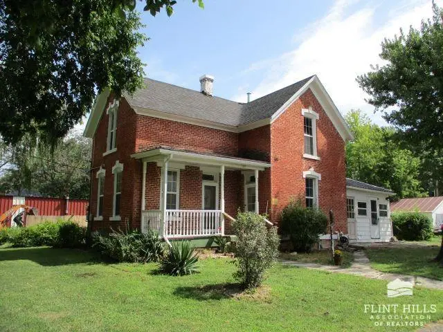 702 Stevens Street, Council Grove, KS 66846 - #1