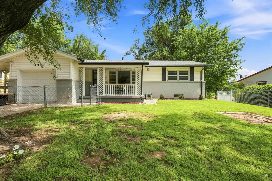 1325 Johnson Drive, Junction City, KS 66441 - #2