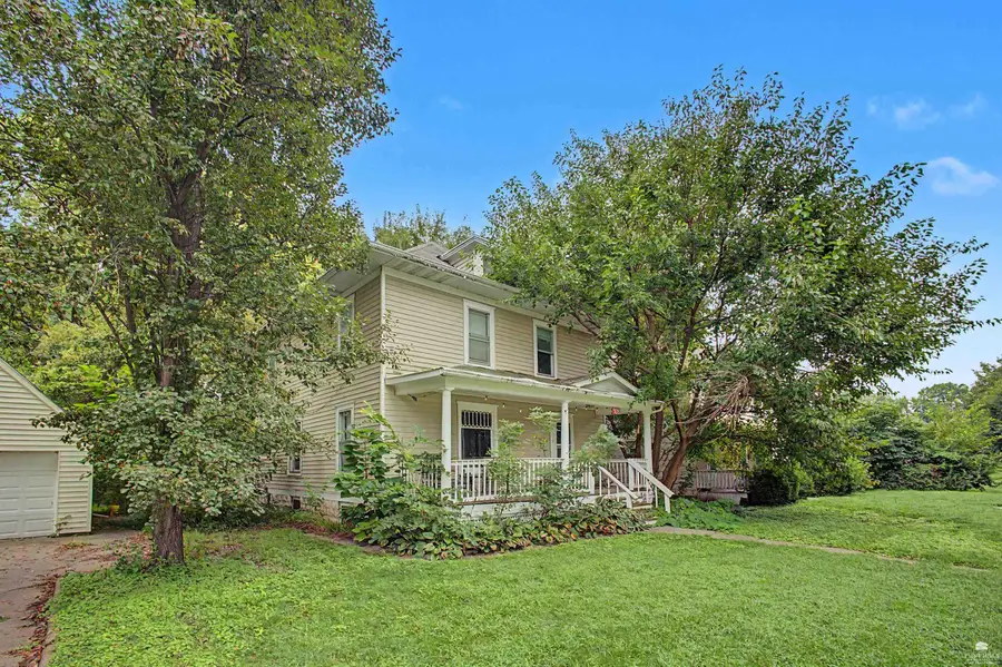909 Humboldt Street, Manhattan, KS 66502 - #2