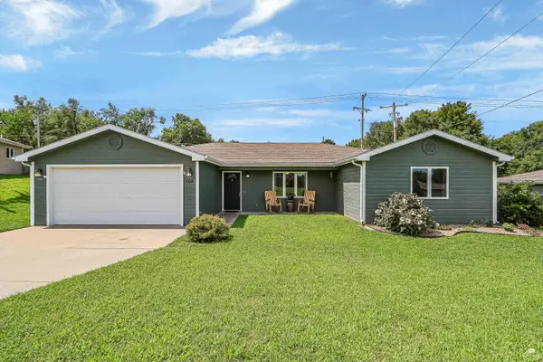 102 Allen Hill Drive, Ogden, KS 66517