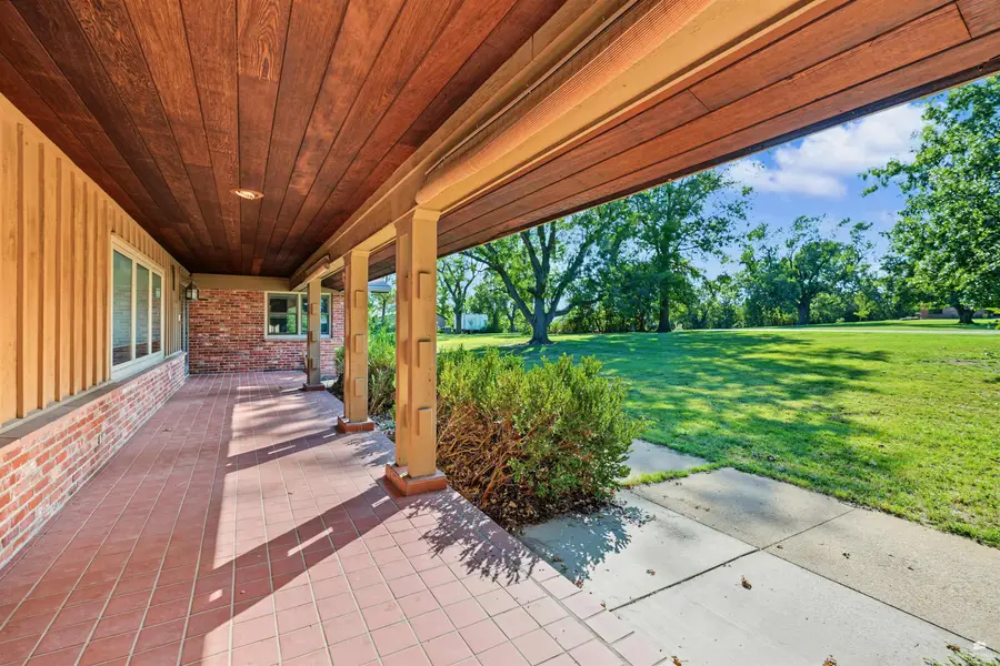 534 Upper Mill Heights Drive, Salina, KS 67401 - #2