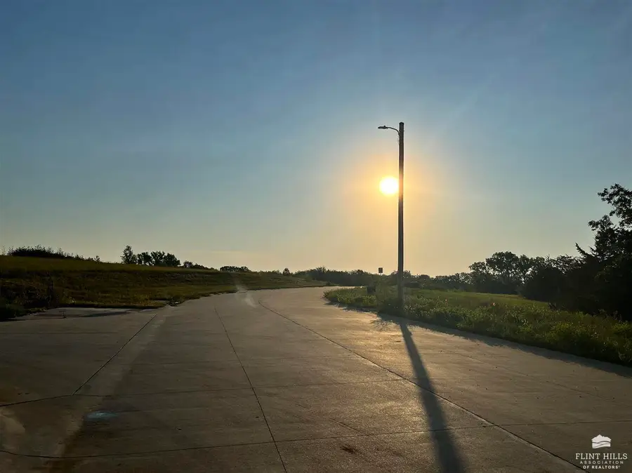 4860 Nature Avenue, Manhattan, KS 66502 - #3
