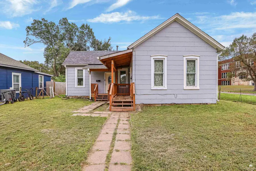 239 W 10th Street, Junction City, KS 66441 - #3