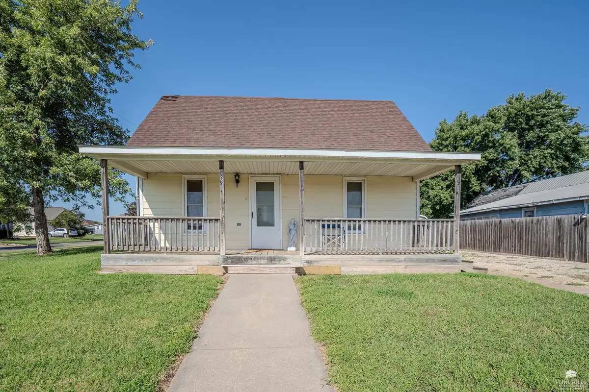 102 W 1st Street, Miltonvale, KS 67466 - #1
