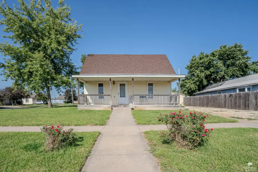 102 W 1st Street, Miltonvale, KS 67466 - #2